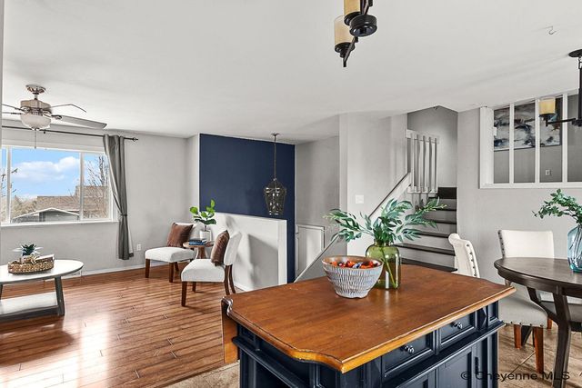 900 PHOENIX DR, Cheyenne, WY 82001