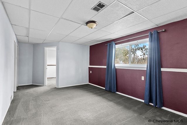 900 PHOENIX DR, Cheyenne, WY 82001