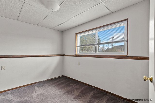 900 PHOENIX DR, Cheyenne, WY 82001