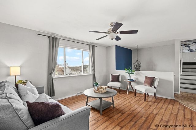 900 PHOENIX DR, Cheyenne, WY 82001