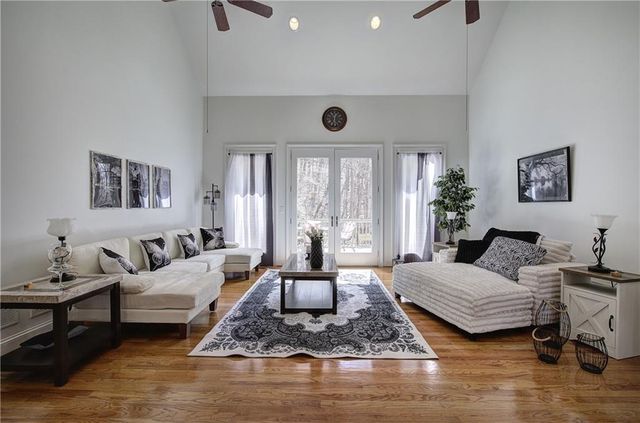 64 Fairview Court, Jasper, GA 30143