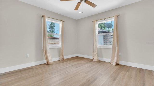 2906 W NASSAU STREET, Tampa, FL 33607