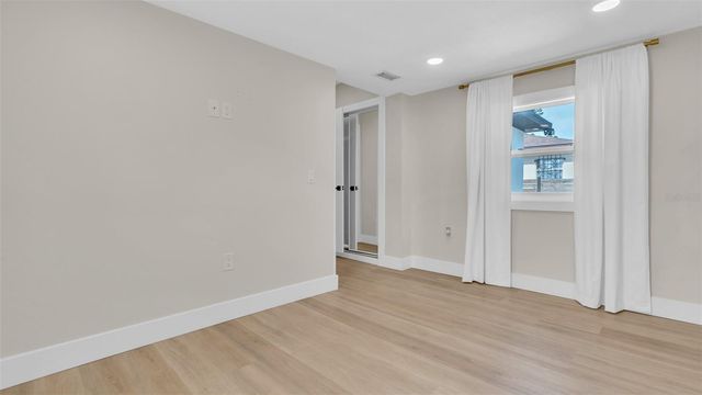 2906 W NASSAU STREET, Tampa, FL 33607