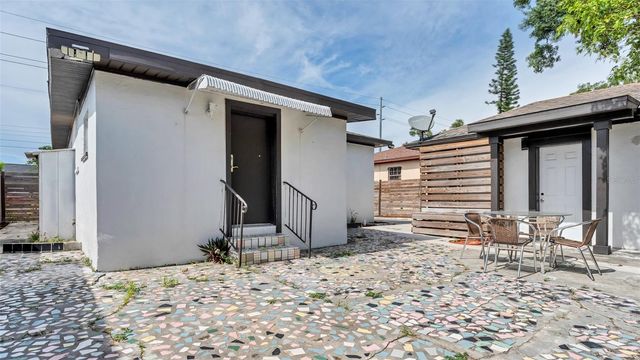 2906 W NASSAU STREET, Tampa, FL 33607