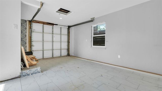 2906 W NASSAU STREET, Tampa, FL 33607