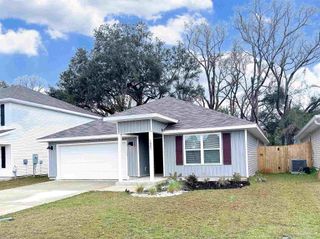 1021 Lovebird Ct, Pensacola, FL 32534