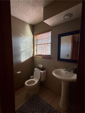 11640 W 113th Street, Overland Park, KS 66210