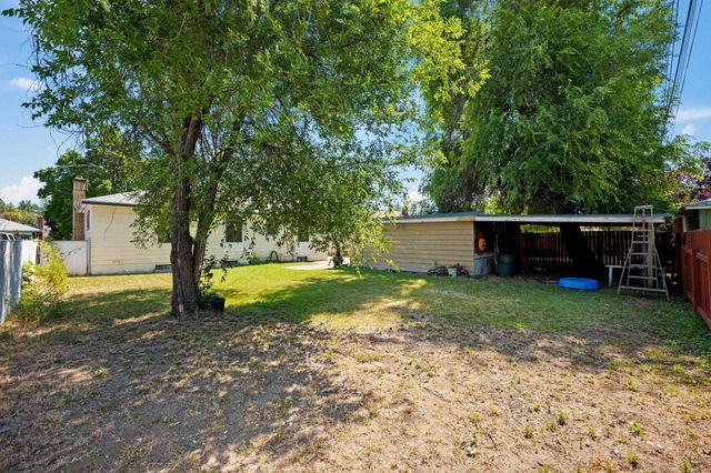 5715 N Alameda Blvd, Spokane, WA 99205