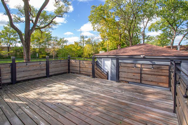 226 N Lind Avenue, Hillside, IL 60162