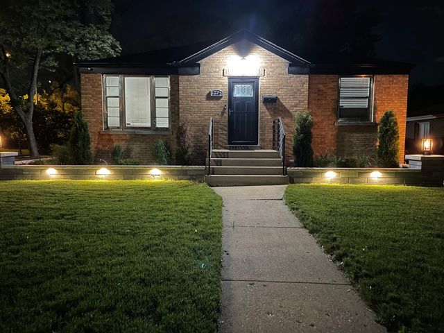 226 N Lind Avenue, Hillside, IL 60162