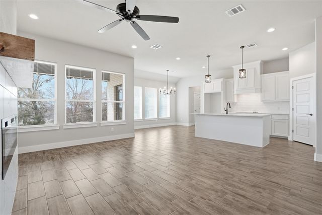 504 Payne Lane, Springtown, TX 76082