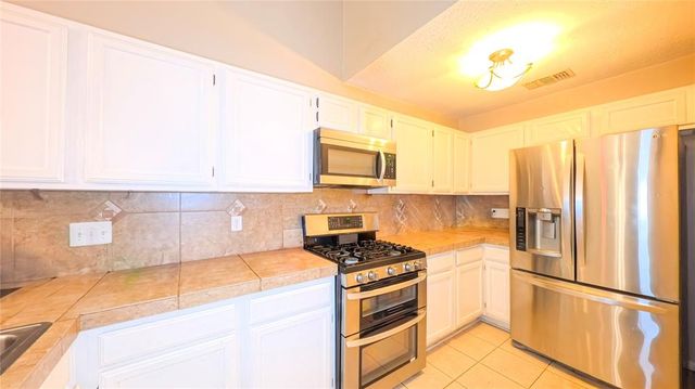 11314 Meadowchase Drive, Houston, TX 77065