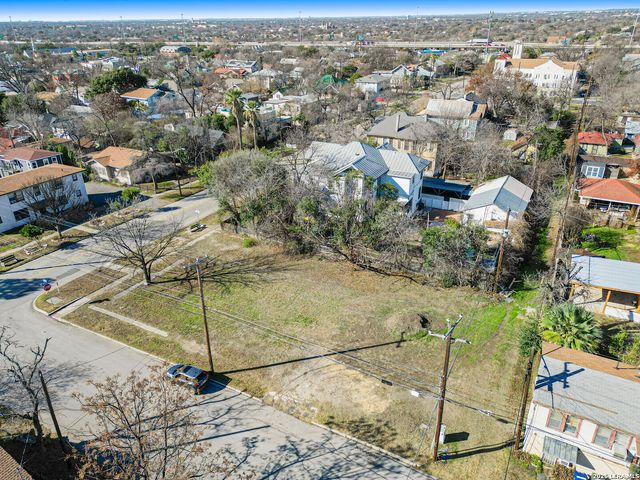 1003 W WOODLAWN AVE, San Antonio, TX 78201