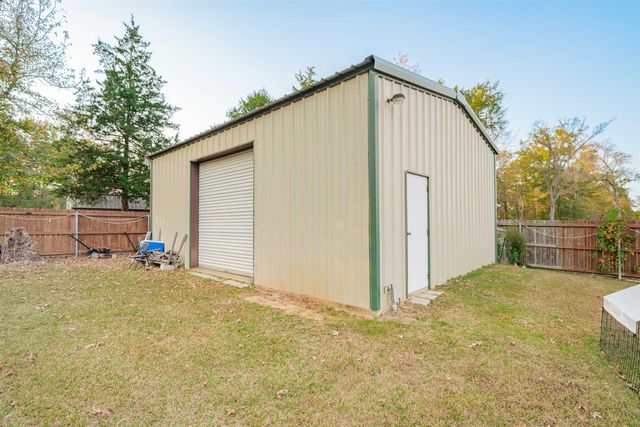 196 Wady Loop, Gladewater, TX 75647