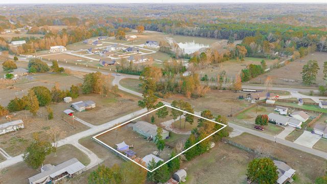 196 Wady Loop, Gladewater, TX 75647