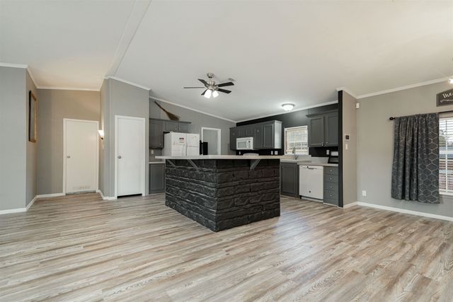 196 Wady Loop, Gladewater, TX 75647