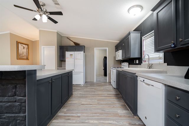 196 Wady Loop, Gladewater, TX 75647