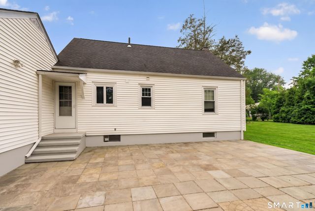 27 Wilson Avenue, Trumbull, CT 06611