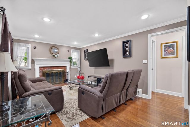 27 Wilson Avenue, Trumbull, CT 06611