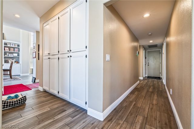 2504 Putting Green Drive, Henderson, NV 89074