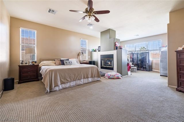 2504 Putting Green Drive, Henderson, NV 89074