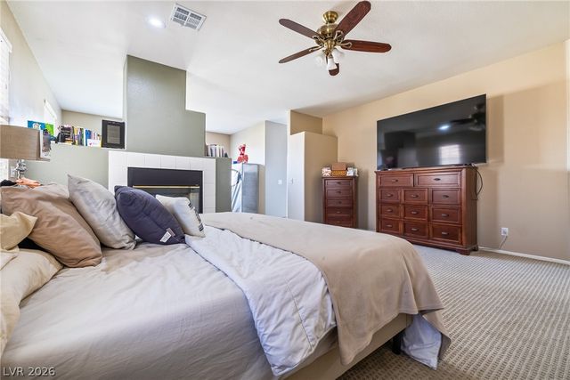 2504 Putting Green Drive, Henderson, NV 89074