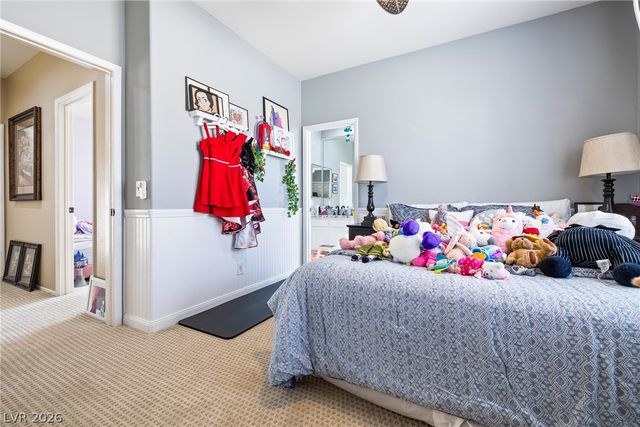 2504 Putting Green Drive, Henderson, NV 89074