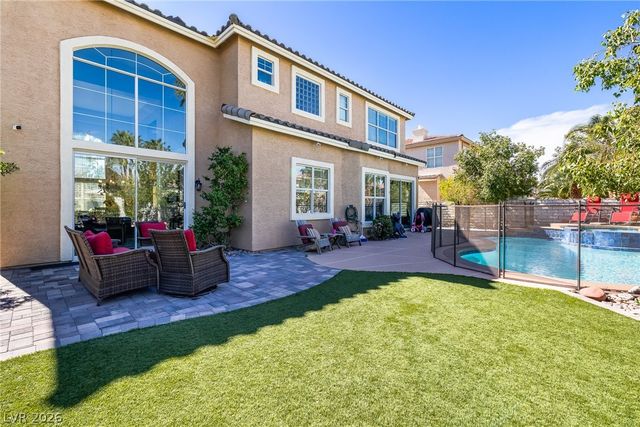 2504 Putting Green Drive, Henderson, NV 89074