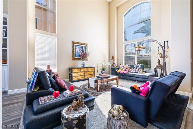 2504 Putting Green Drive, Henderson, NV 89074