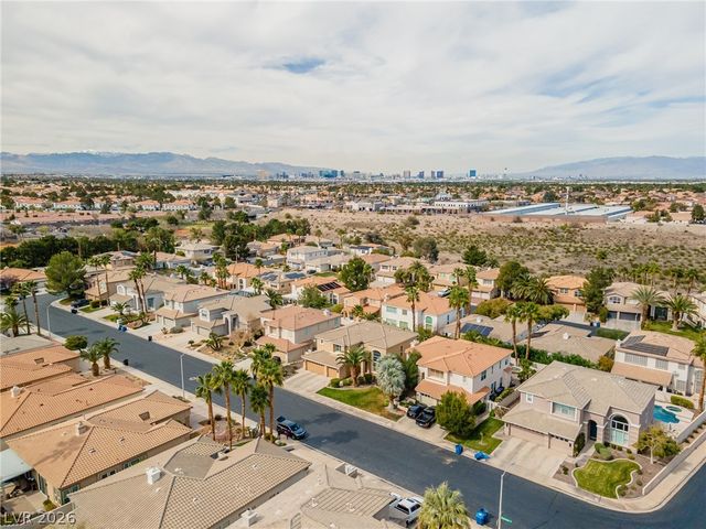 2504 Putting Green Drive, Henderson, NV 89074