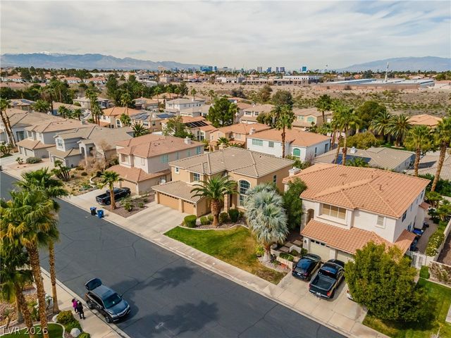 2504 Putting Green Drive, Henderson, NV 89074