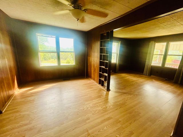 889 Bullock Cemetery Road, Somerset, KY 42503