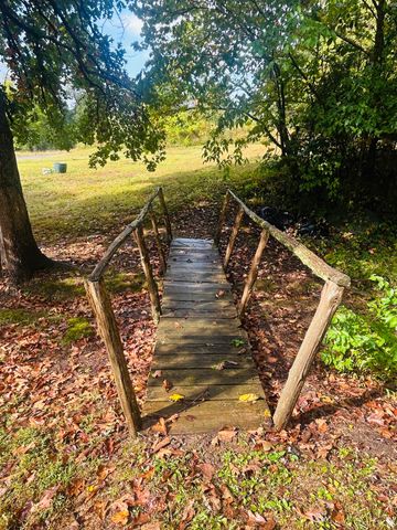 889 Bullock Cemetery Road, Somerset, KY 42503