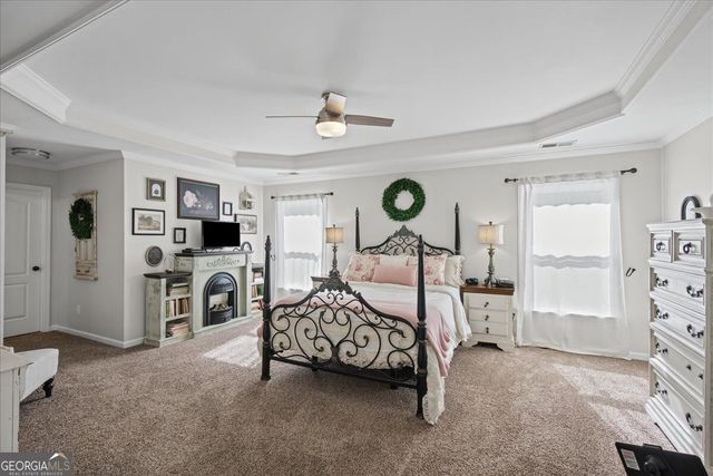 211 Woodview Lane, Woodstock, GA 30188
