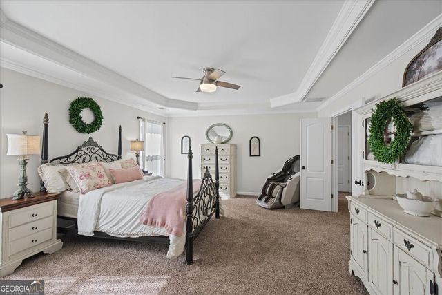 211 Woodview Lane, Woodstock, GA 30188