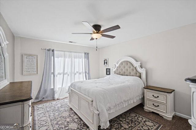 211 Woodview Lane, Woodstock, GA 30188