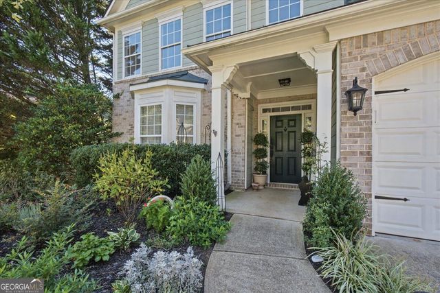 211 Woodview Lane, Woodstock, GA 30188