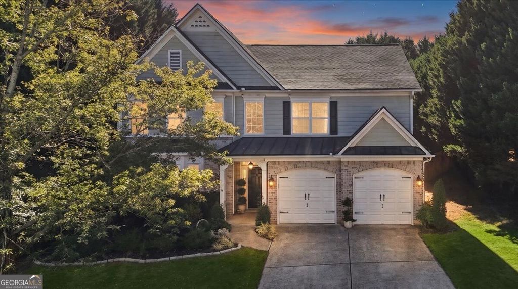 211 Woodview Lane, Woodstock, GA 30188