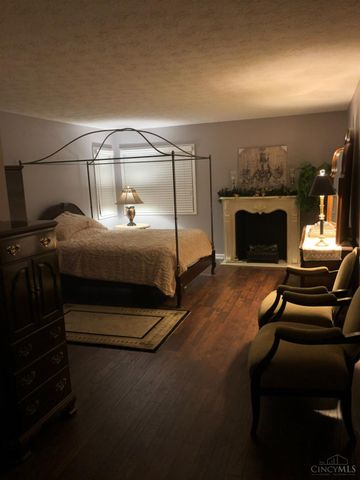 1047 Golfview Road, Middletown, OH 45042