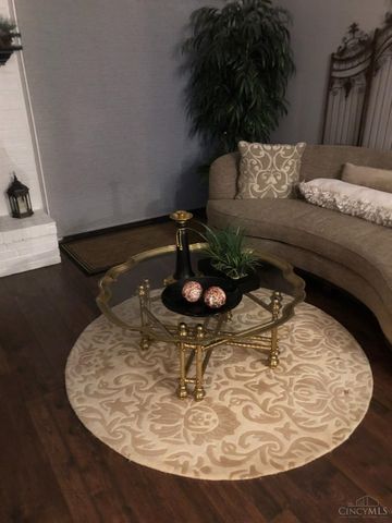 1047 Golfview Road, Middletown, OH 45042