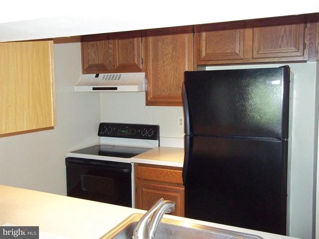 1203 RAVENS CREST EAST, Plainsboro, NJ 08536