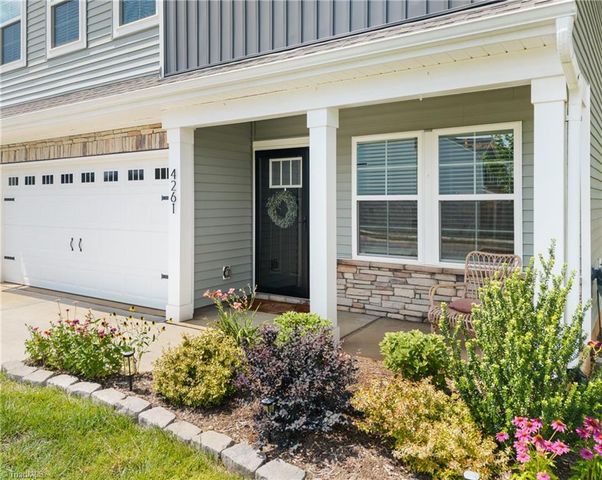 4261 Honeysuckle Vine Drive, Winston-salem, NC 27106