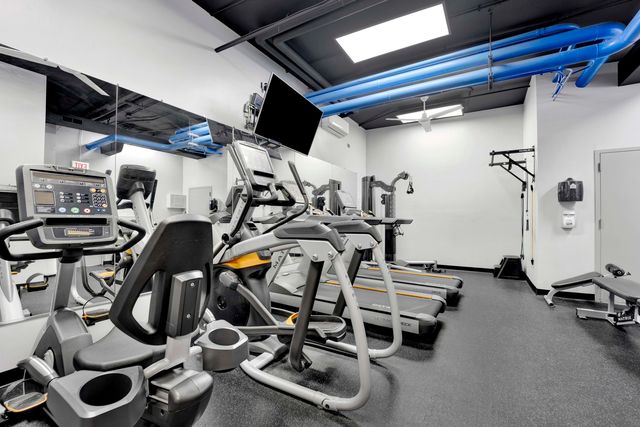 247 E CHESTNUT Street 1201, Chicago, IL 60611