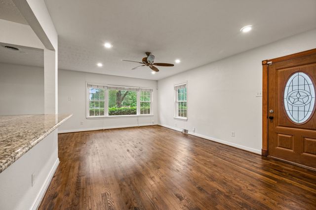 6644 Fisher Road, Dallas, TX 75214