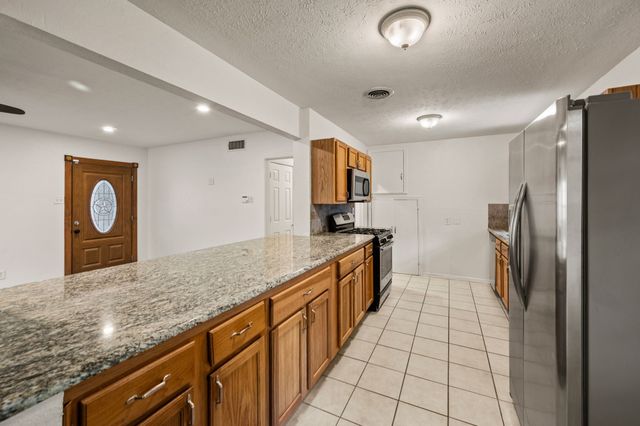 6644 Fisher Road, Dallas, TX 75214