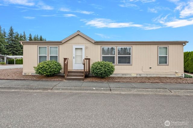 886 Carriage Court, Sedro Woolley, WA 98284