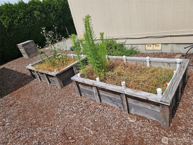 886 Carriage Court, Sedro Woolley, WA 98284