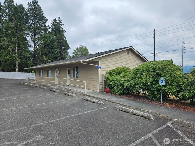 886 Carriage Court, Sedro Woolley, WA 98284