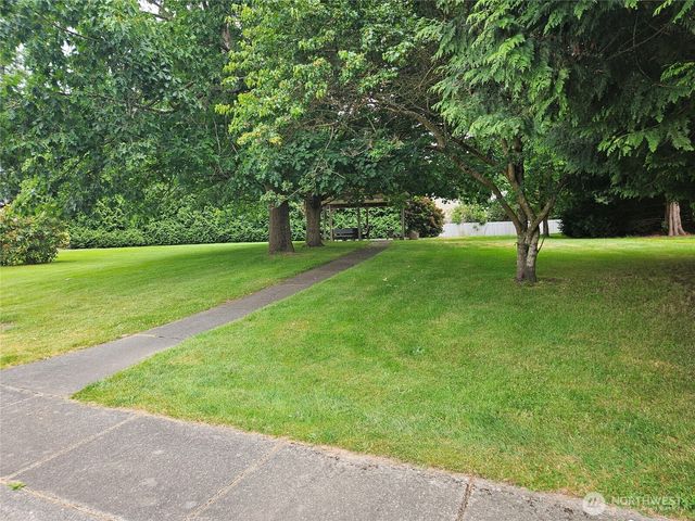 886 Carriage Court, Sedro Woolley, WA 98284