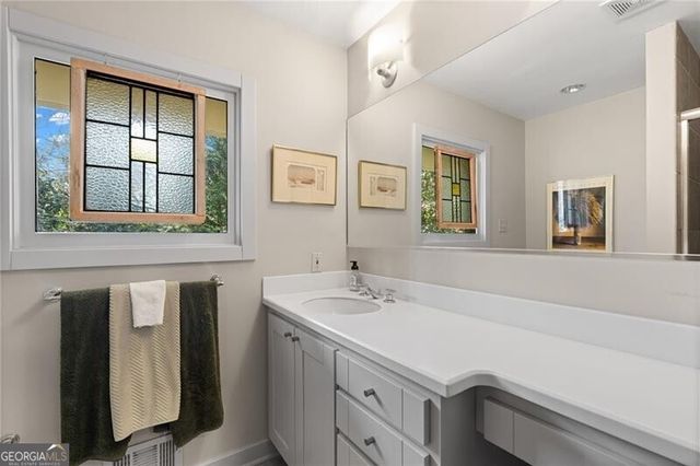 374 Londonberry Road, Atlanta, GA 30327